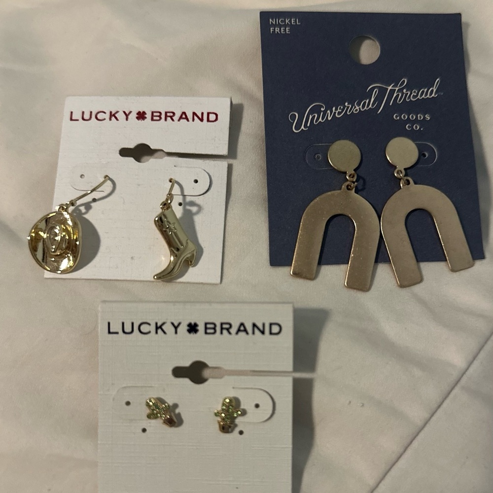 NEW ⭐️ Lucky Brand and Universal Thread ⭐️ Earrings Bundle